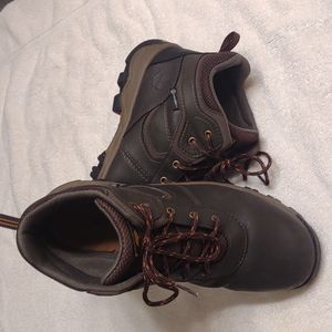 Boys (Youth) Timberland Hiking Boots - Size 6